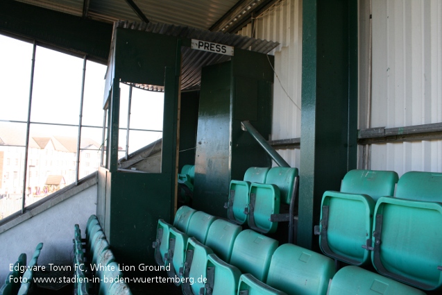 White Lion Ground, Edgware Town FC