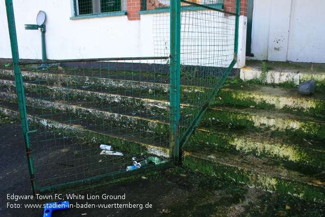 White Lion Ground, Edgware Town FC