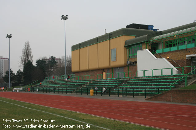Erith Sports Stadium, Erith Town FC