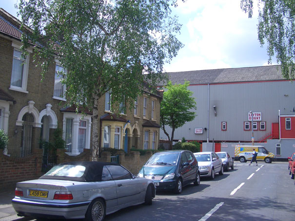 Matchroom-Stadium (Brisbane Road), Leyton Orient FC