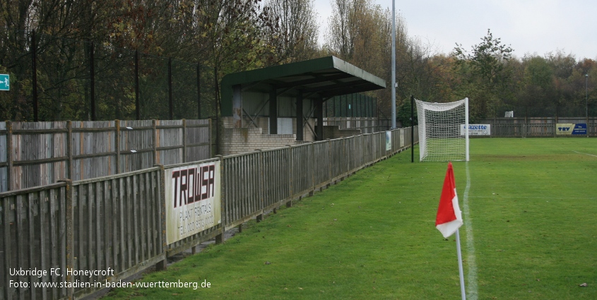 Honrycroft, Uxbridge FC