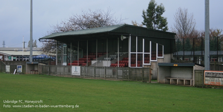 Honrycroft, Uxbridge FC