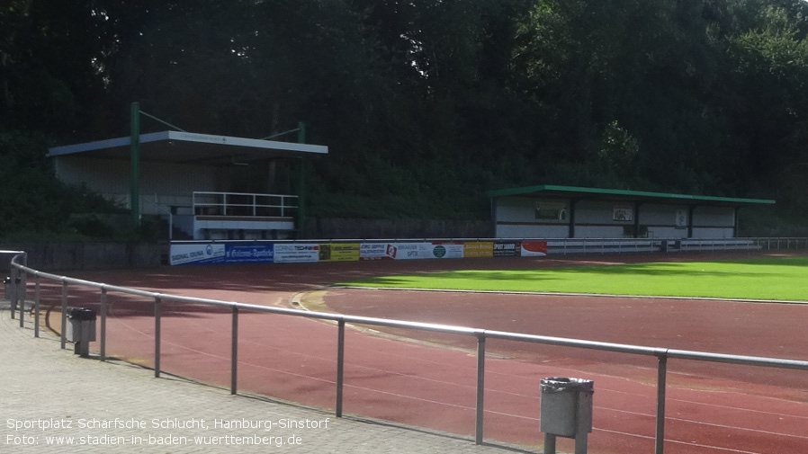 Hamburg, Sportplatz Scharfsche Schlucht