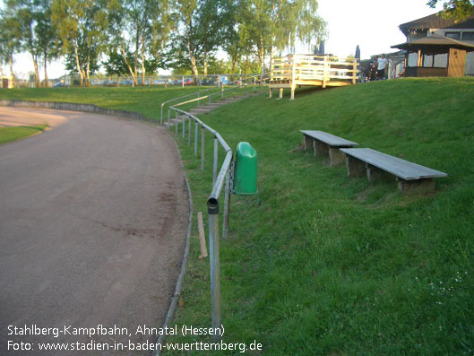 Stahlberg-Kampfbahn, Ahnatal