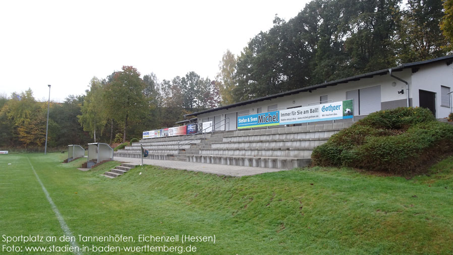 Eichenzell,Sportplatz an den Tannenhöfen