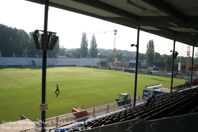 Stadion am Bornheimer Hang (Frankfurter Volksbank Stadion), Frankfurt am Main (Hessen)