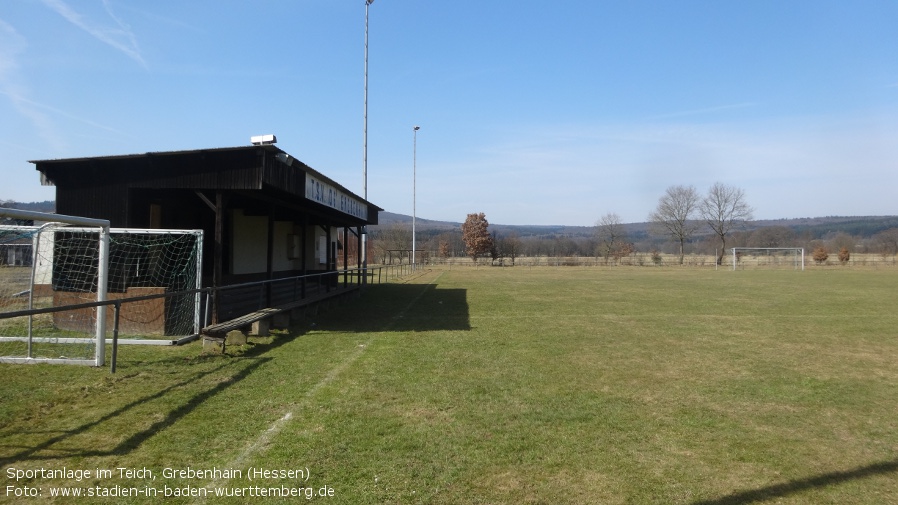 Sportanlage im Teich, Grebenhain (Hessen)