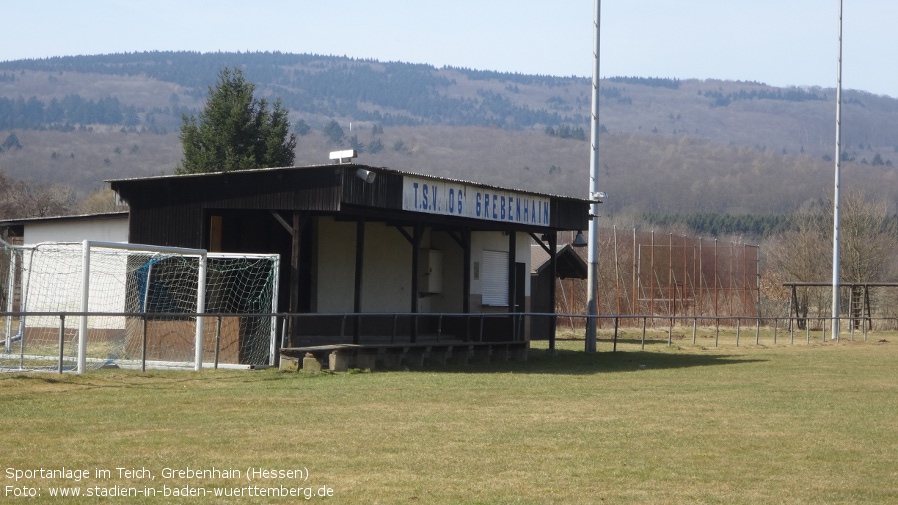 Sportanlage im Teich, Grebenhain (Hessen)