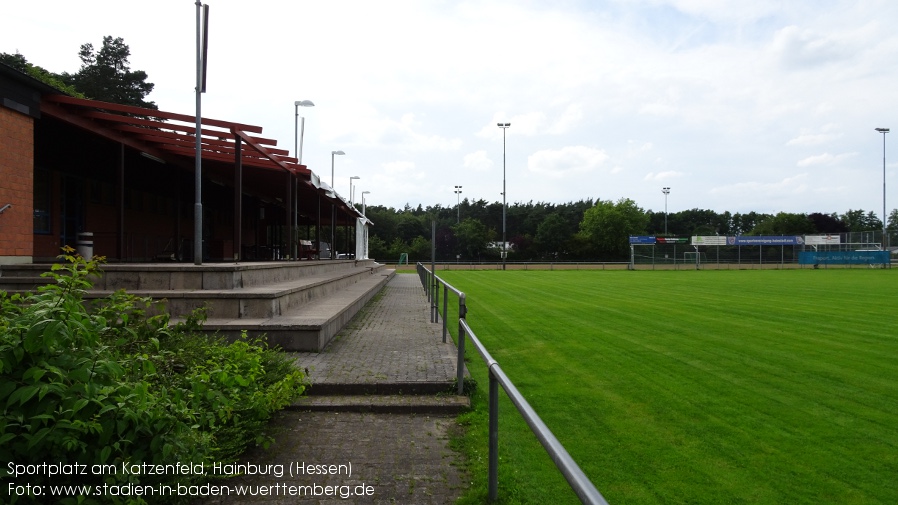 Hainburg, Sportplatz am Katzenfeld