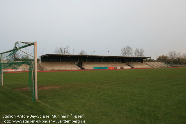 Stadion Anton-Dey-Straße, Mühlheim (Hessen)