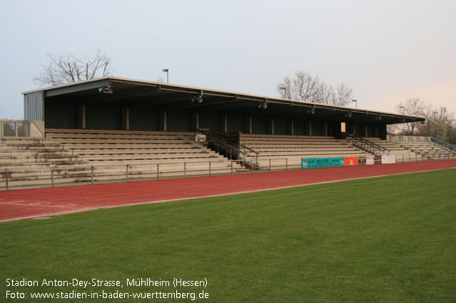 Stadion Anton-Dey-Straße, Mühlheim (Hessen)