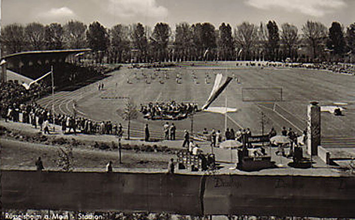 Stadion Rüsselsheim (Hessen)