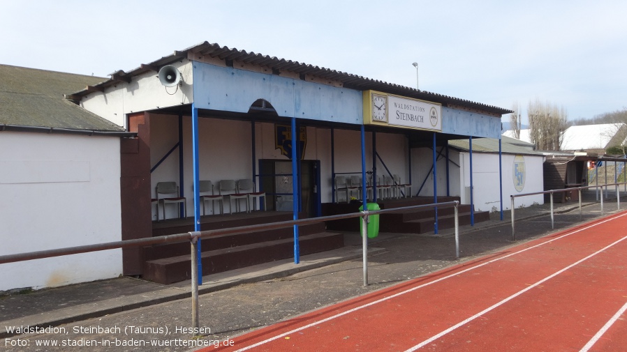 Steinbach (Taunus), Waldstadion