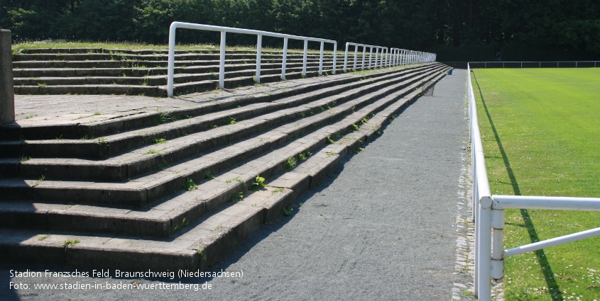 Stadion Franzsches Feld, Braunschweig (Niedersachsen)