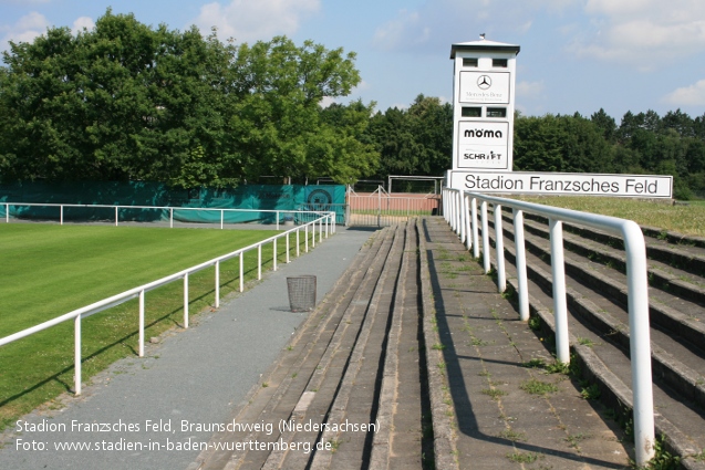 Stadion Franzsches Feld, Braunschweig (Niedersachsen)