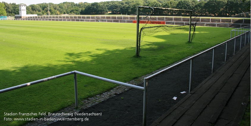 Stadion Franzsches Feld, Braunschweig (Niedersachsen)