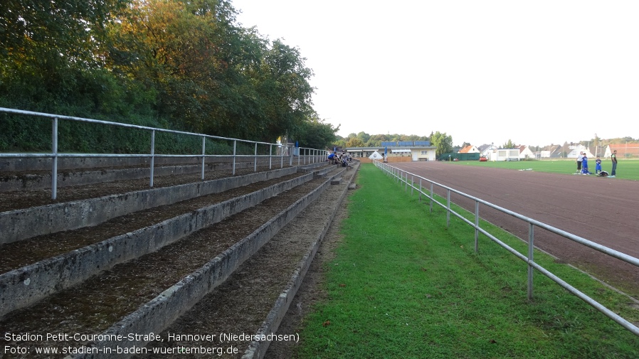 Hannover, Stadion Petit-Couronne-Straße