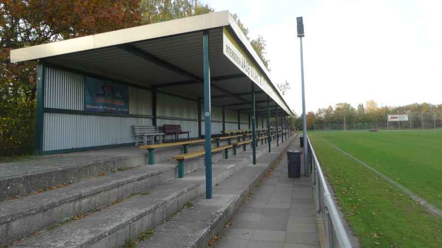 Helmut-Simnack-Stadion, Laatzen (Niedersachsen)