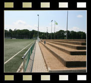 Kunstrasenplatz im Porsche-Stadion, Wolfsburg