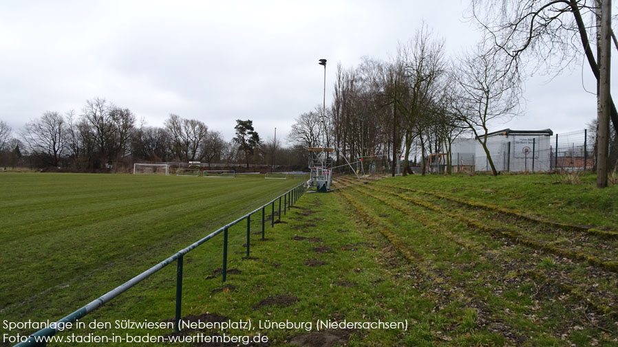 Lüneburg, Sportanlage in den Sülzwiesen (Nebenplatz)