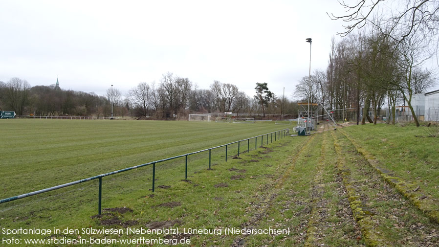 Lüneburg, Sportanlage in den Sülzwiesen (Nebenplatz)