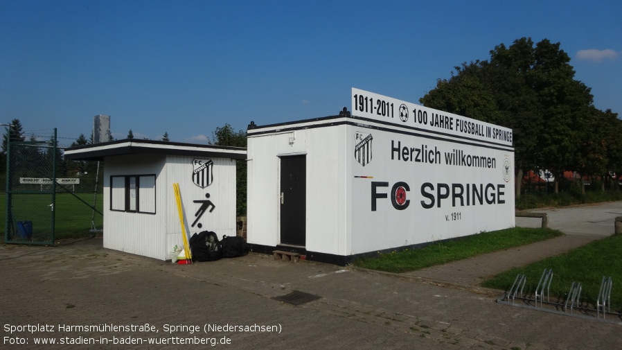 Springe, Sportplatz Harmsmühlenstraße