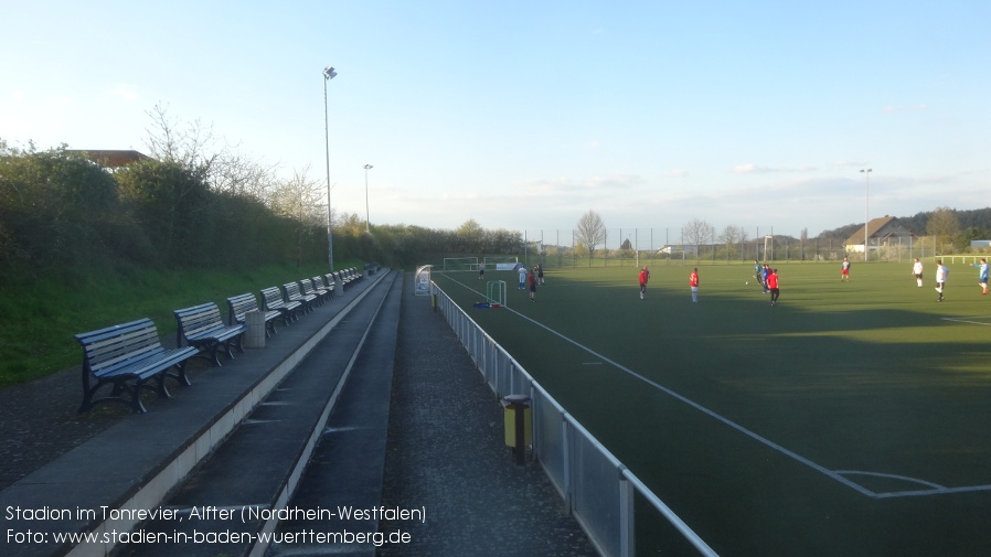 Alfter, Stadion im Tonrevier