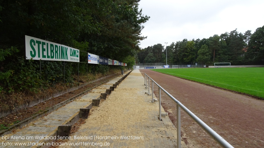 Bielefeld, bpi-Arena am Waldbad Senne