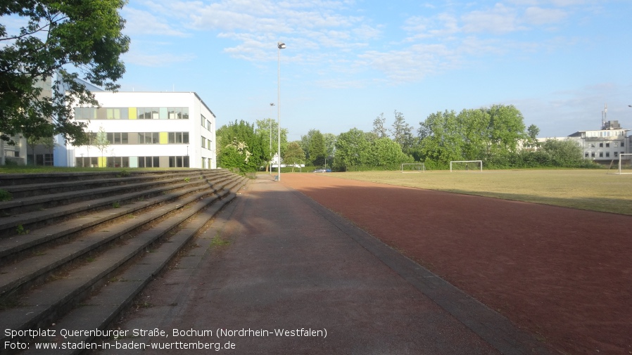 Bochum, Sportplatz Querenburger Straße