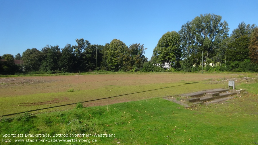 Bottrop, Sportplatz Braukstraße