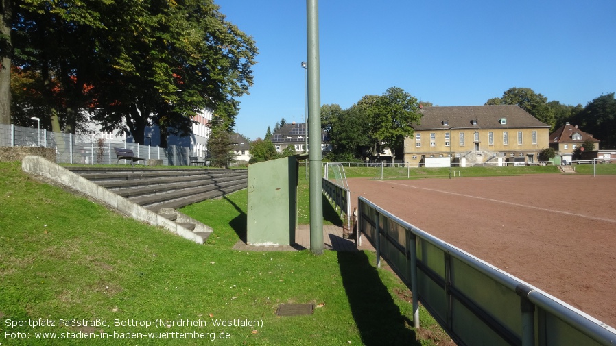 Bottrop, Sportplatz Paßstraße