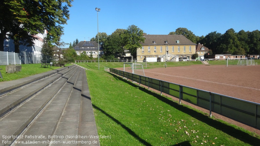 Bottrop, Sportplatz Paßstraße