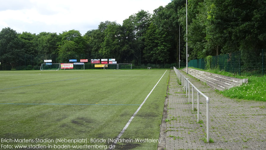 Bünde, Erich-Martens-Stadion (Nebenplatz)