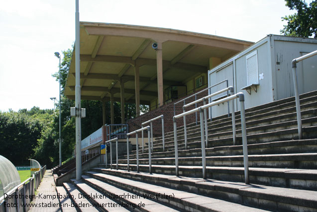 Dorotheen-Kampfbahn, Dinslaken