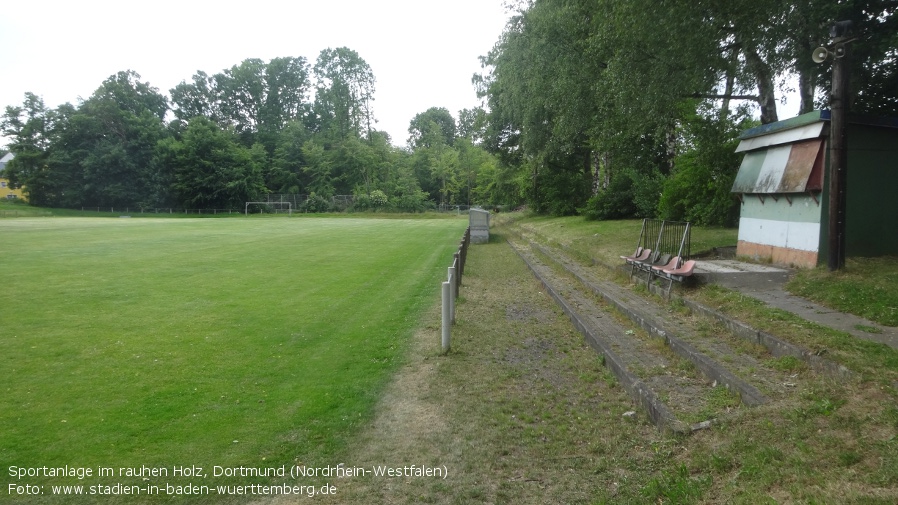 Dortmund, Sportanlage im rauhen Holz