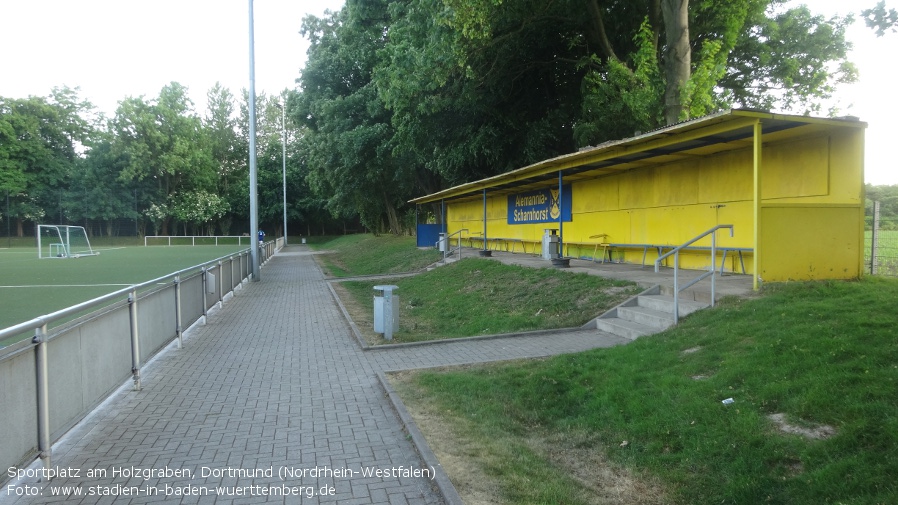 Dortmund, Sportplatz am Holzgraben