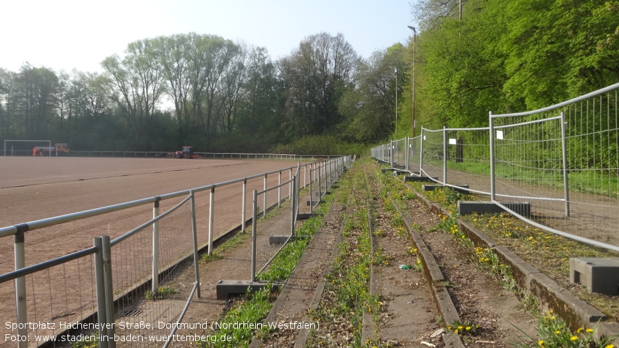 Dortmund, Sportplatz Hacheneyer Straße