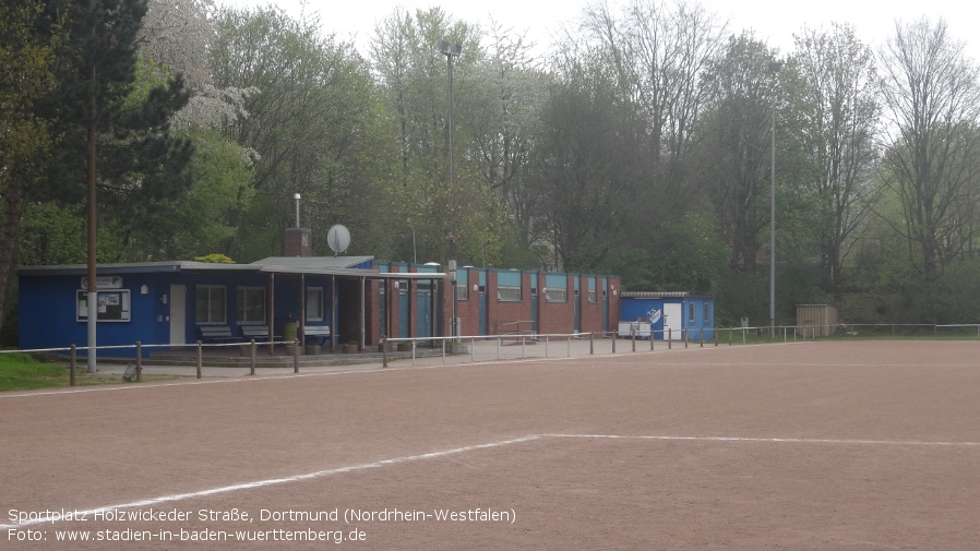 Dortmund, Sportplatz Holzwickeder Straße