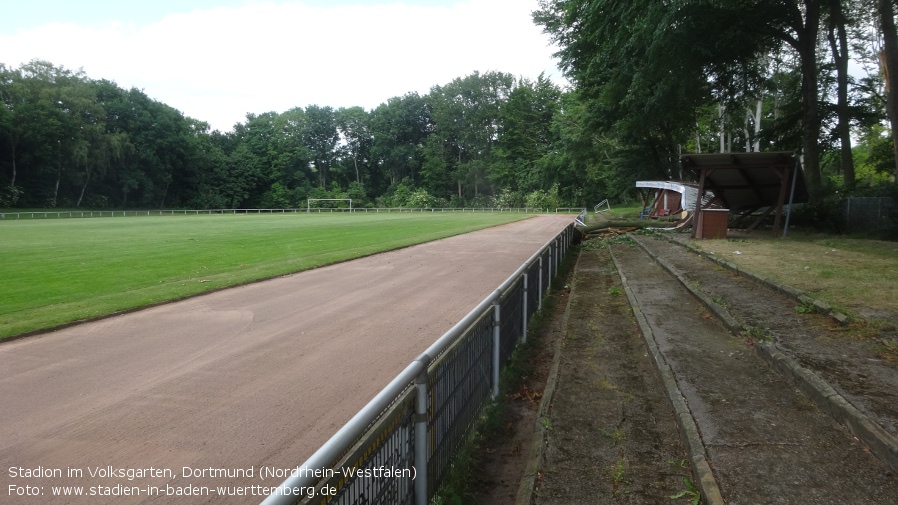 Dortmund, Stadion im Volksgarten