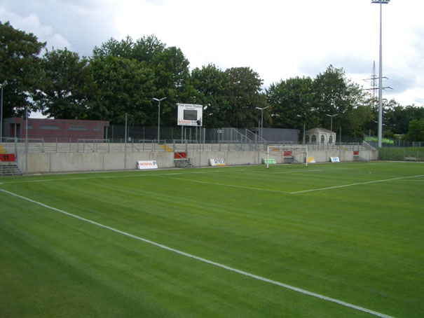 Paul-Janes-Stadion, Düsseldorf