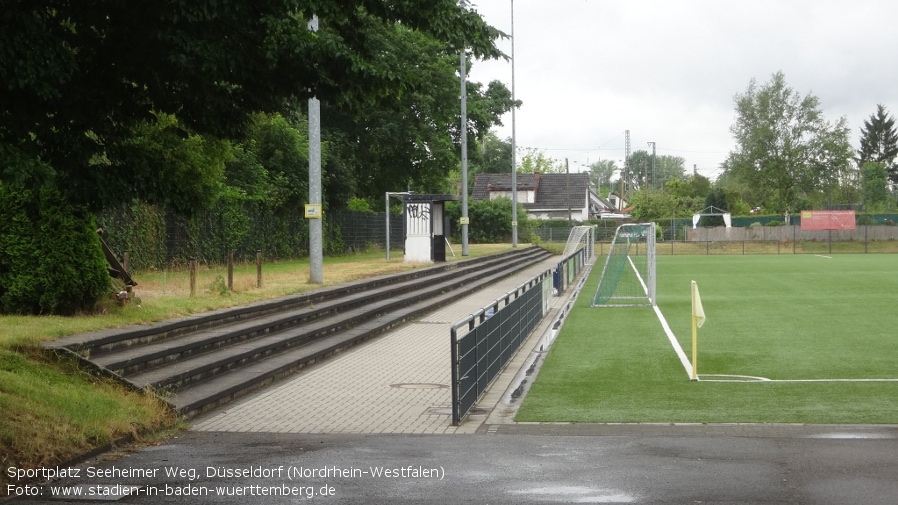 Düsseldorf, Sportplatz Seeheimer Weg