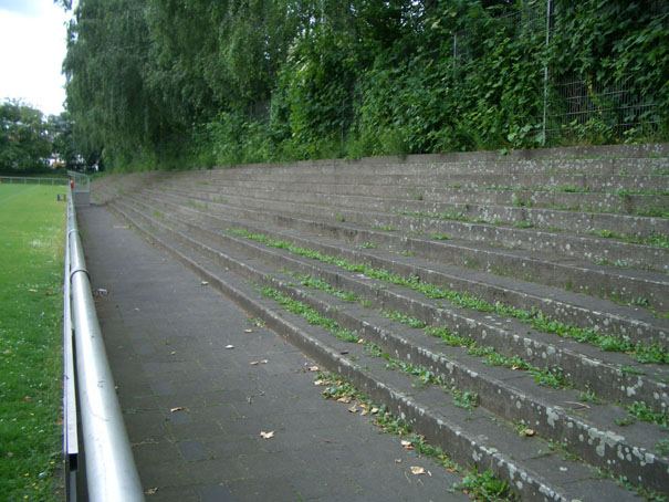 Stadion Feuerbacher Straße, Düsseldorf