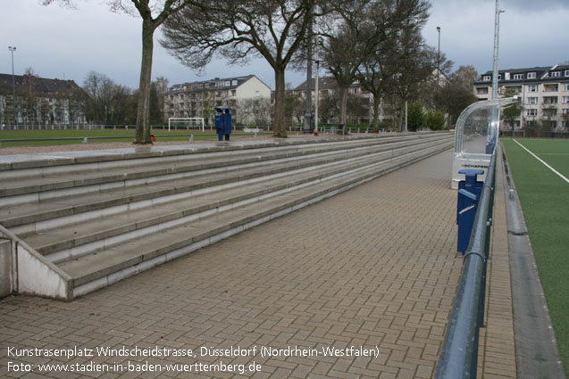 Kunstrasenplatz Windscheidstraße, Düsseldorf