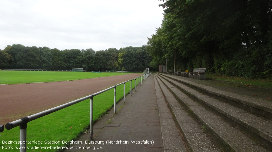 Duisburg, Bezirkssportanlage Stadion Bergheim