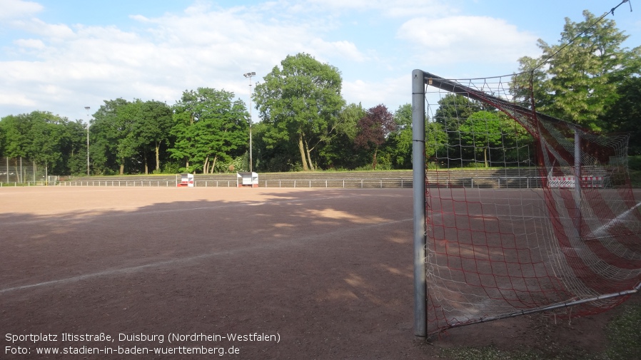 Duisburg, Sportplatz Iltisstraße