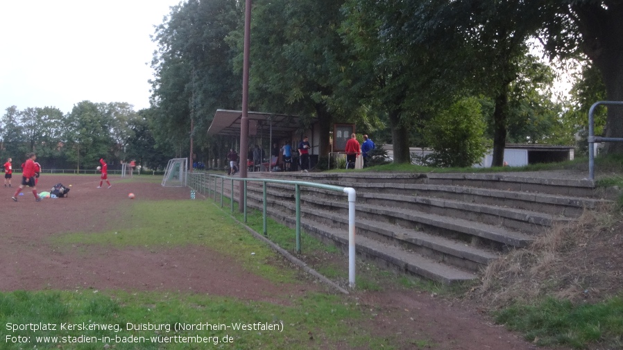 Duisburg, Sportplatz Kerskenweg