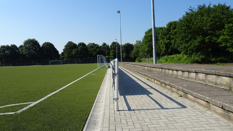 Duisburg, Sportplatz Schulallee