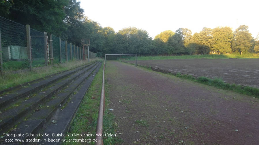 Duisburg, Sportplatz Schulstraße