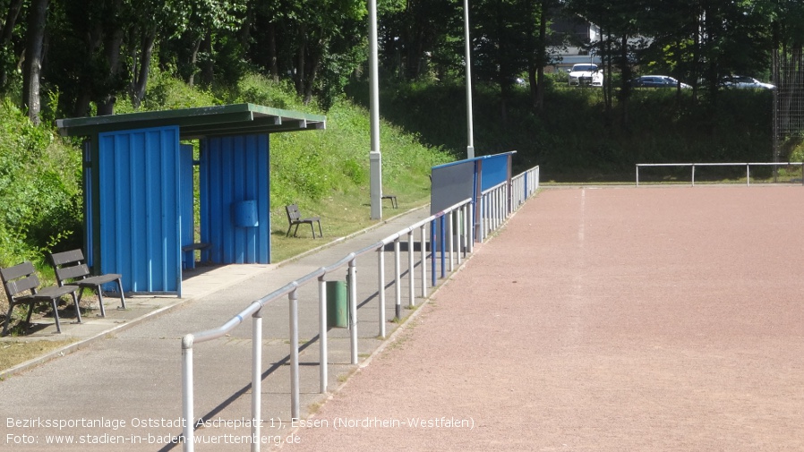 Essen, Bezirkssportanlage Oststadt (Ascheplatz 1)