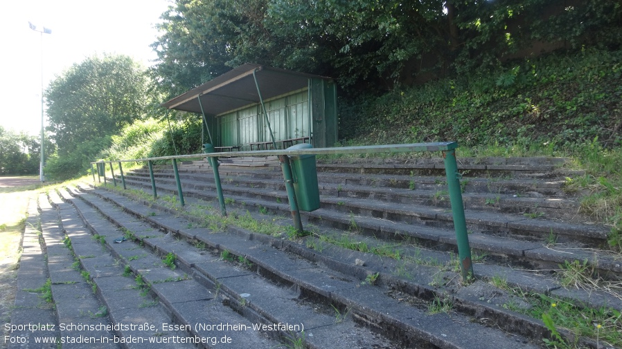 Essen, Sportplatz Schönscheidtstraße